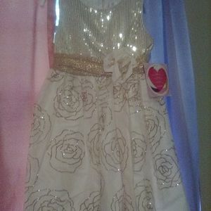 Children's dress